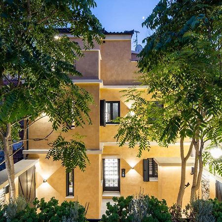 Luxury - Le Petit Bati Apartment Волос Екстериор снимка